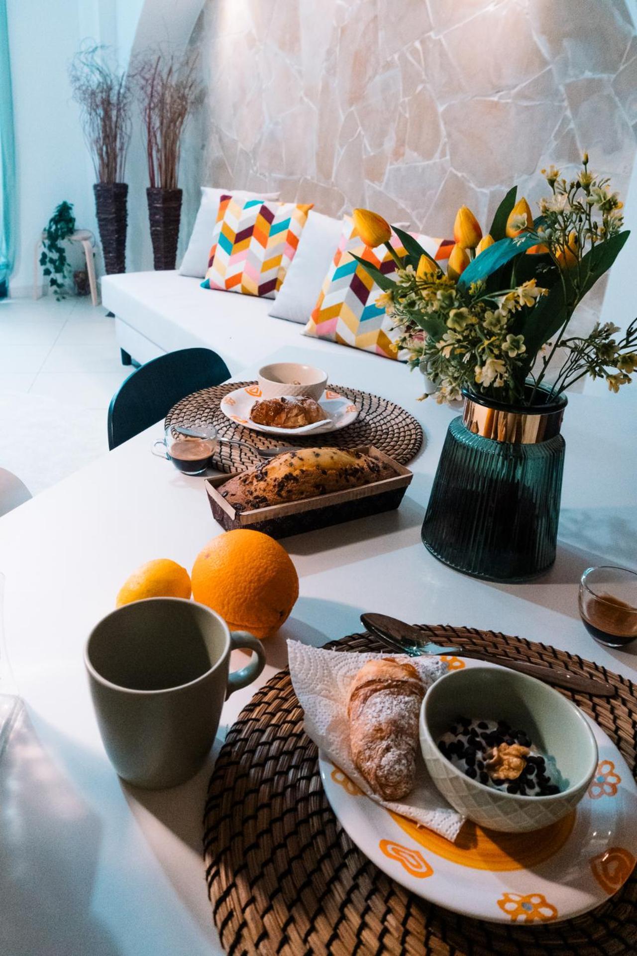 Dante House - By Holiday In The Ct Apartment Катания Екстериор снимка