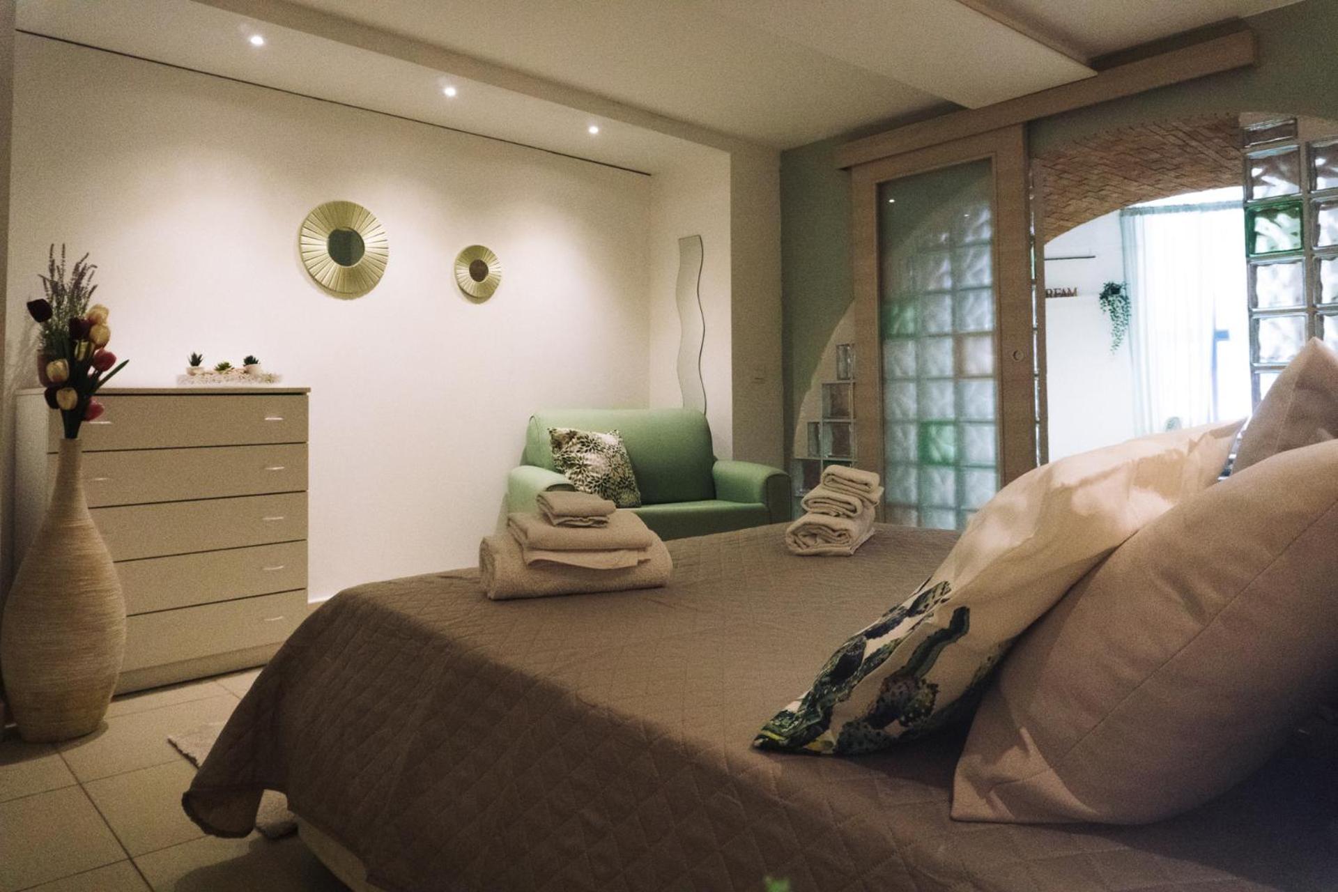 Dante House - By Holiday In The Ct Apartment Катания Екстериор снимка